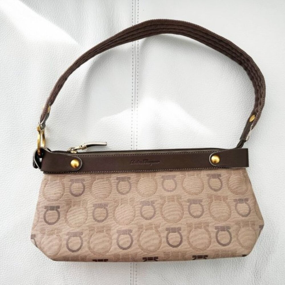 Salvatore Ferragamo Vintage 90s Baguette Handbag Shoulder Bag RARE FIND Italy